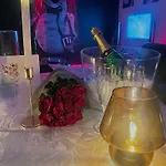 Apartman Blom Romantique, Prive & Salle De Massage, Petit Dej Inclus
