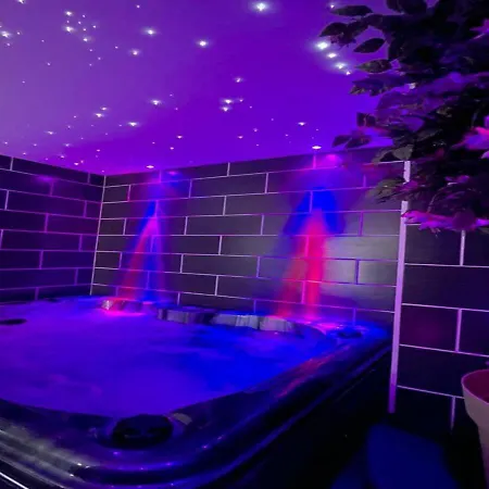 Blom Romantique, Prive & Salle De Massage, Petit Dej Inclus Lejlighed