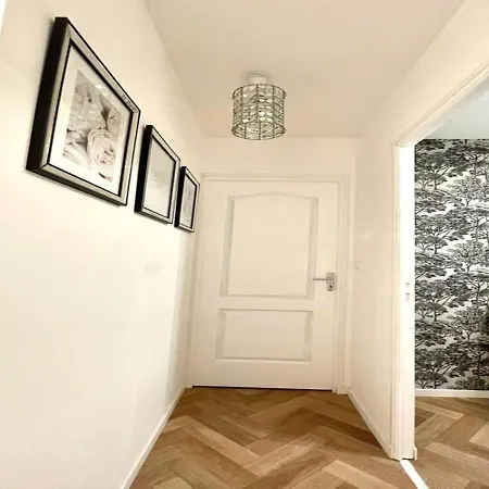 Apartment Blom Romantique, Prive & Salle De Massage, Petit Dej Inclus *