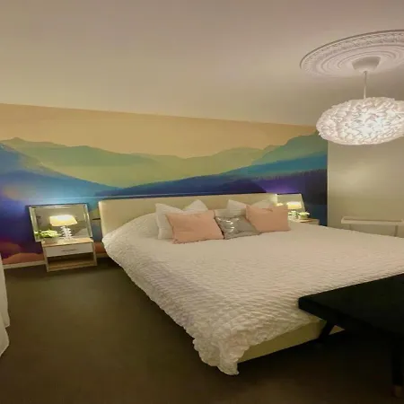 Blom Romantique, Prive & Salle De Massage, Petit Dej Inclus Apartment