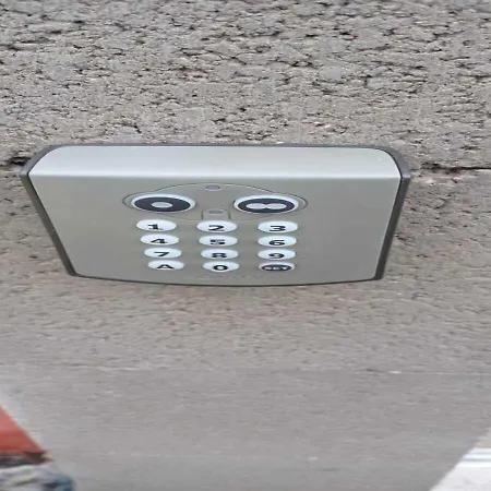 Apartment Blom Romantique, Prive & Salle De Massage, Petit Dej Inclus