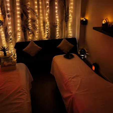 Blōm Romantique, Privé&salle De Massage, Petit Dej Inclus Guesnain