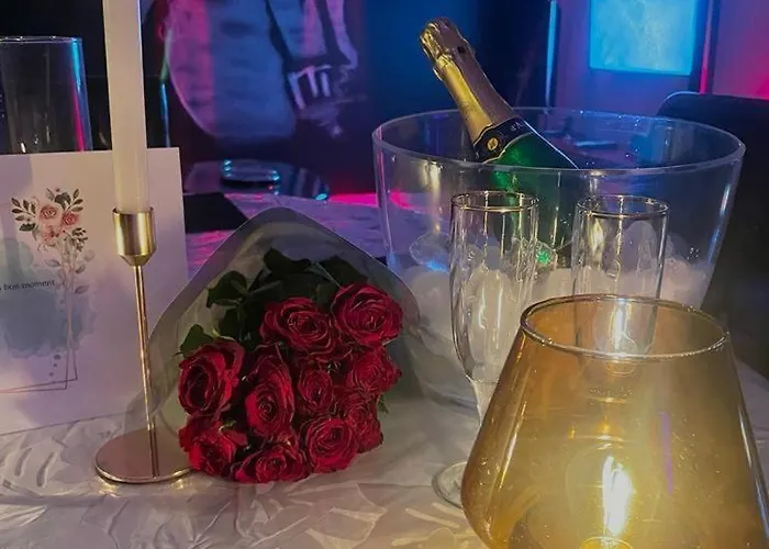 Apartment Blom Romantique, Prive & Salle De Massage, Petit Dej Inclus