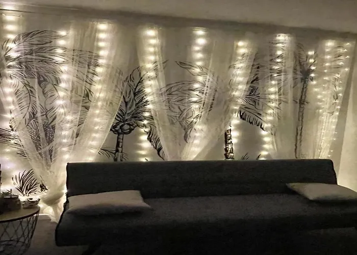 Blom Romantique, Prive & Salle De Massage, Petit Dej Inclus